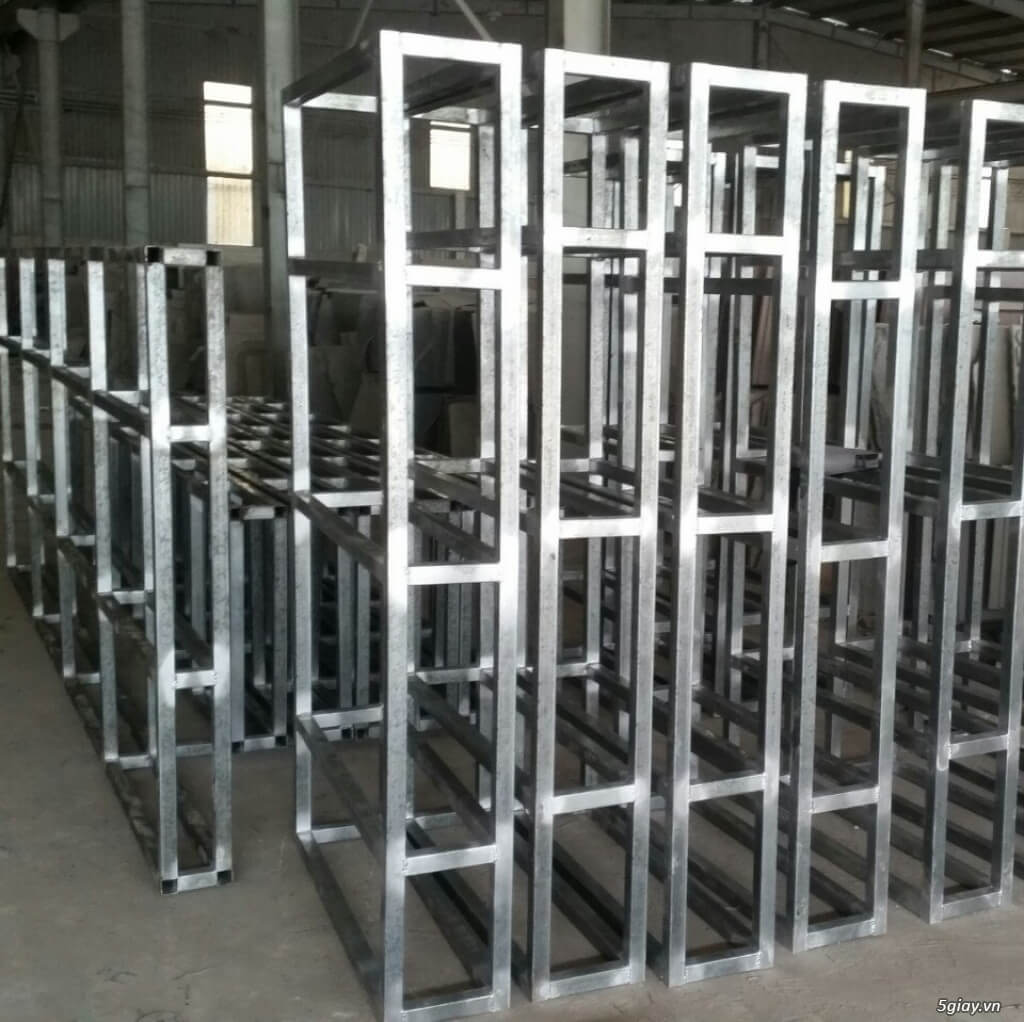 Làm kệ sắt theo yêu cầu Làm kệ sắt theo yêu cầu